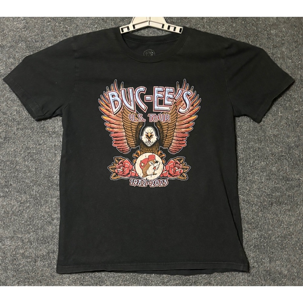 Buc-ee's US Tour 1982-2023 Graphic T-Shirt  Youth Large Black Eagle Roses